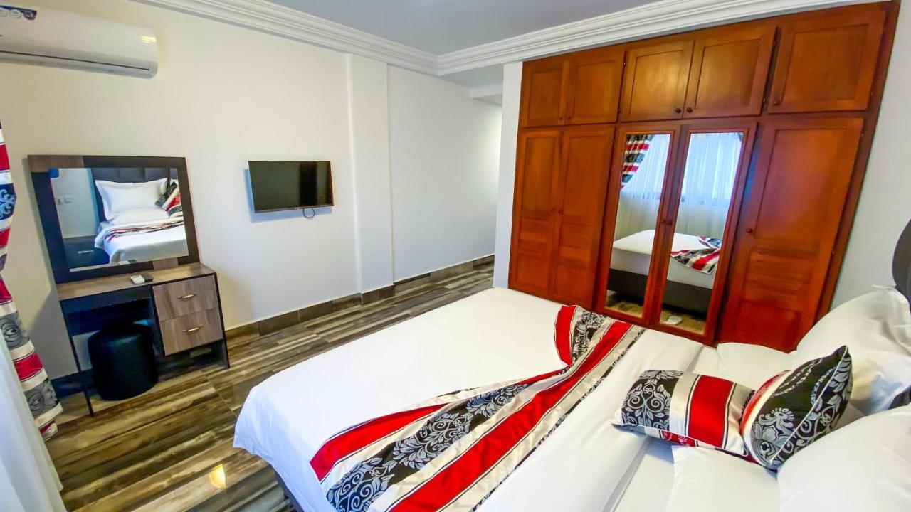 Residence Belmann Douala Esterno foto