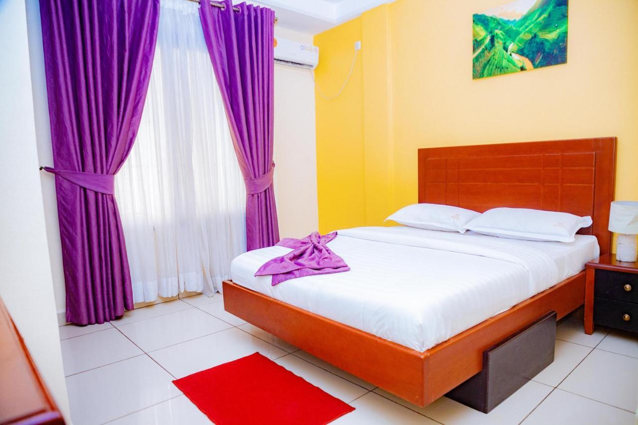 Residence Belmann Douala Esterno foto
